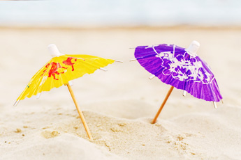 От солнца – под зонтик